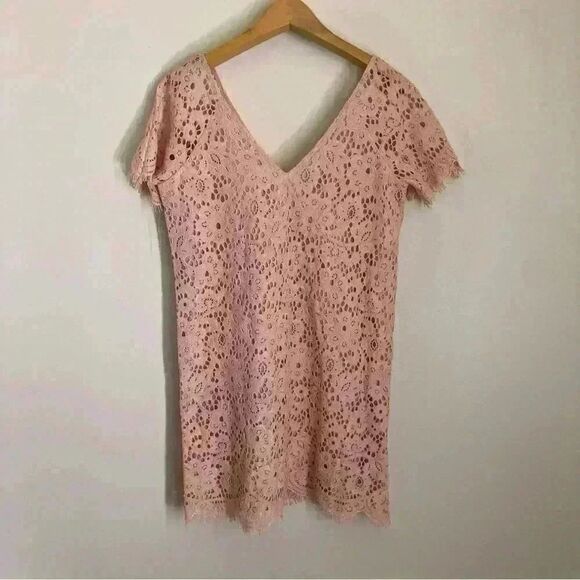 BB Dakota Women's Small Pink Lemonade Lace Dress NEW - Picture 3 of 6